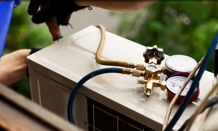 Prep Your AC For Summer With A Vacuum