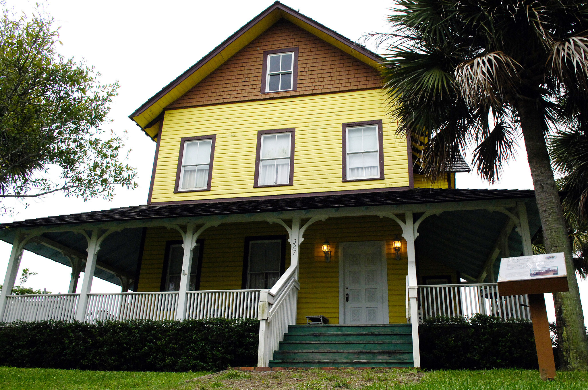 Riddle House