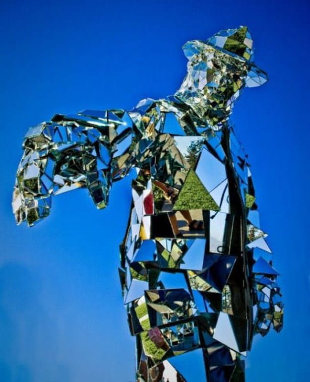 Gustav Troger's Mirrorman